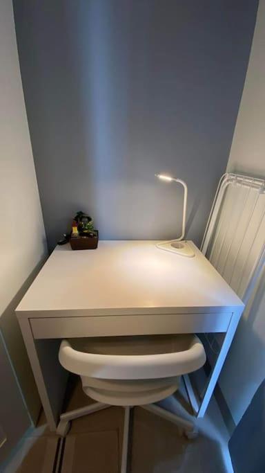 Fully Equipped 1Br Condo At Shore2 Near To Moa Маніла Екстер'єр фото