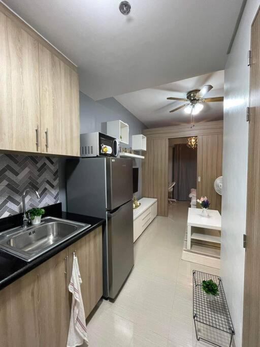 Fully Equipped 1Br Condo At Shore2 Near To Moa Маніла Екстер'єр фото