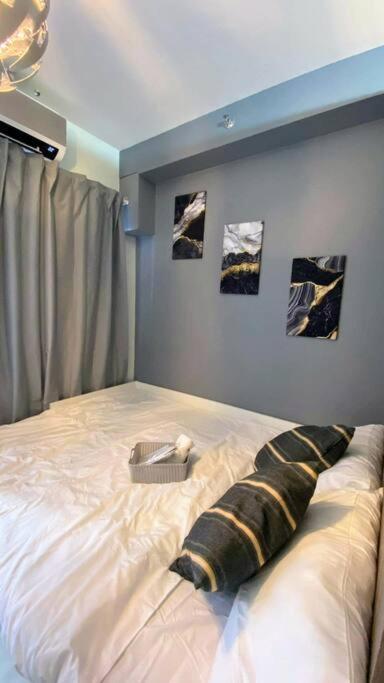 Fully Equipped 1Br Condo At Shore2 Near To Moa Маніла Екстер'єр фото