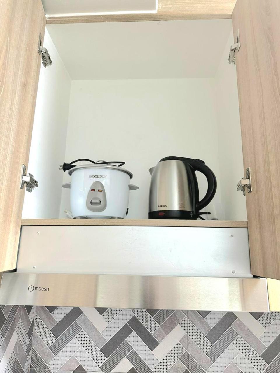 Fully Equipped 1Br Condo At Shore2 Near To Moa Маніла Екстер'єр фото